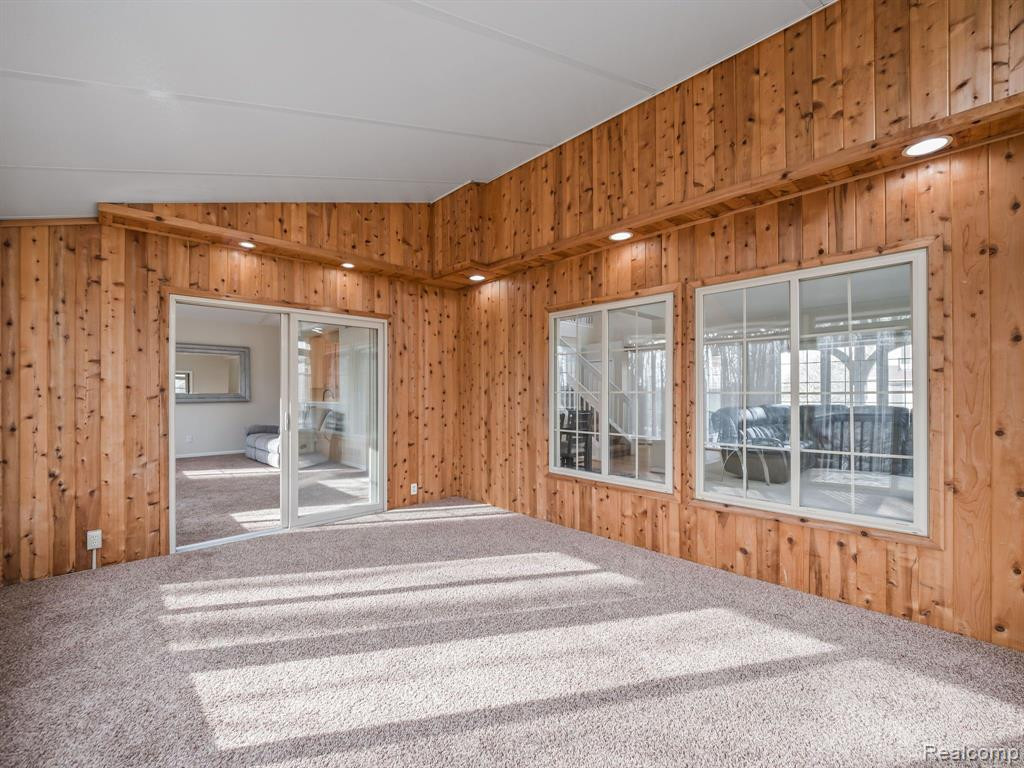 5731 VILLA FRANCE Avenue, Ann Arbor, MI 48103 — Photo 38