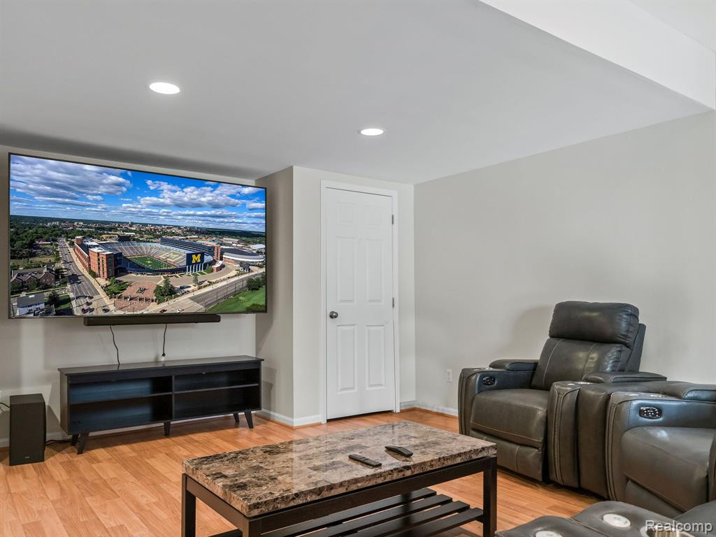 5731 VILLA FRANCE Avenue, Ann Arbor, MI 48103 — Photo 56