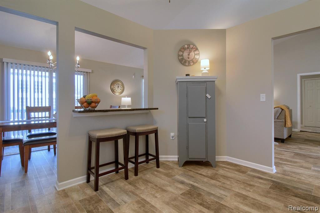 23714 ASHLEY Drive, Flat Rock, MI 48134 — Photo 13