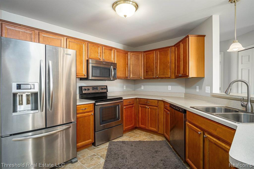 34202 EMMA Circle, Walled Lake, MI 48390 — Photo 11