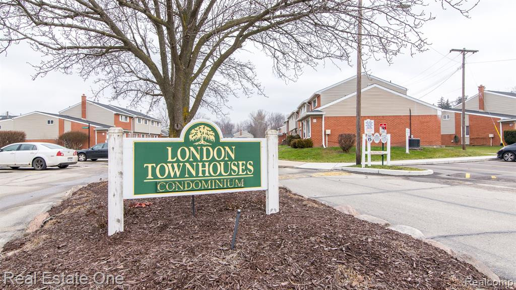 8050 COVENTRY Street, 147, Westland, MI — Photo 4