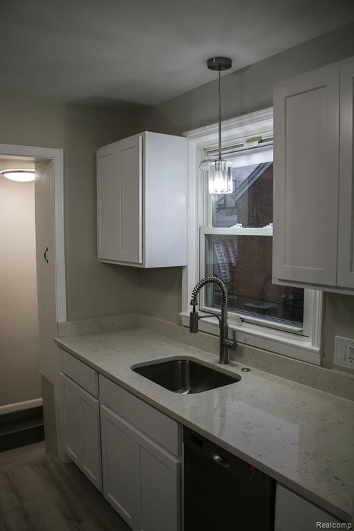 709 S EDISON Avenue, Royal Oak, MI 48067 — Photo 4