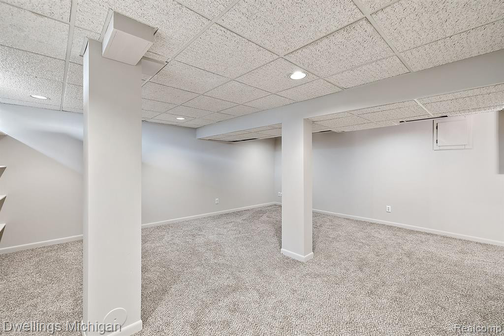 42194 ROSCOMMON Street, Northville, MI 48167 — Photo 7