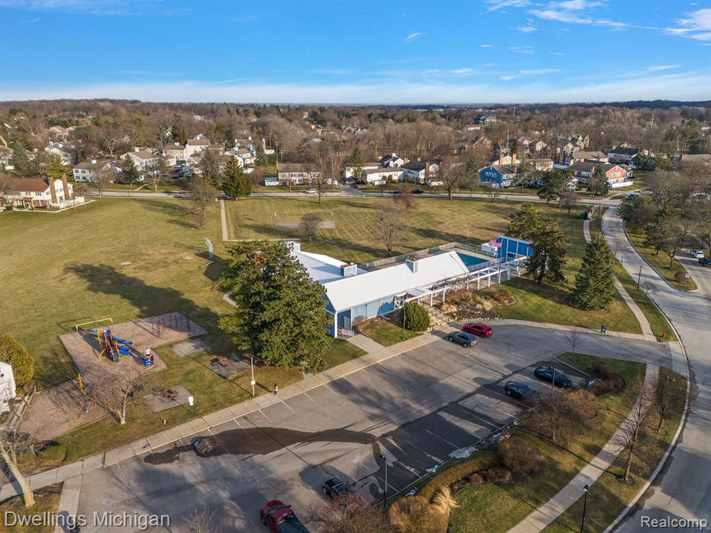 42194 ROSCOMMON Street, Northville, MI 48167 — Photo 52