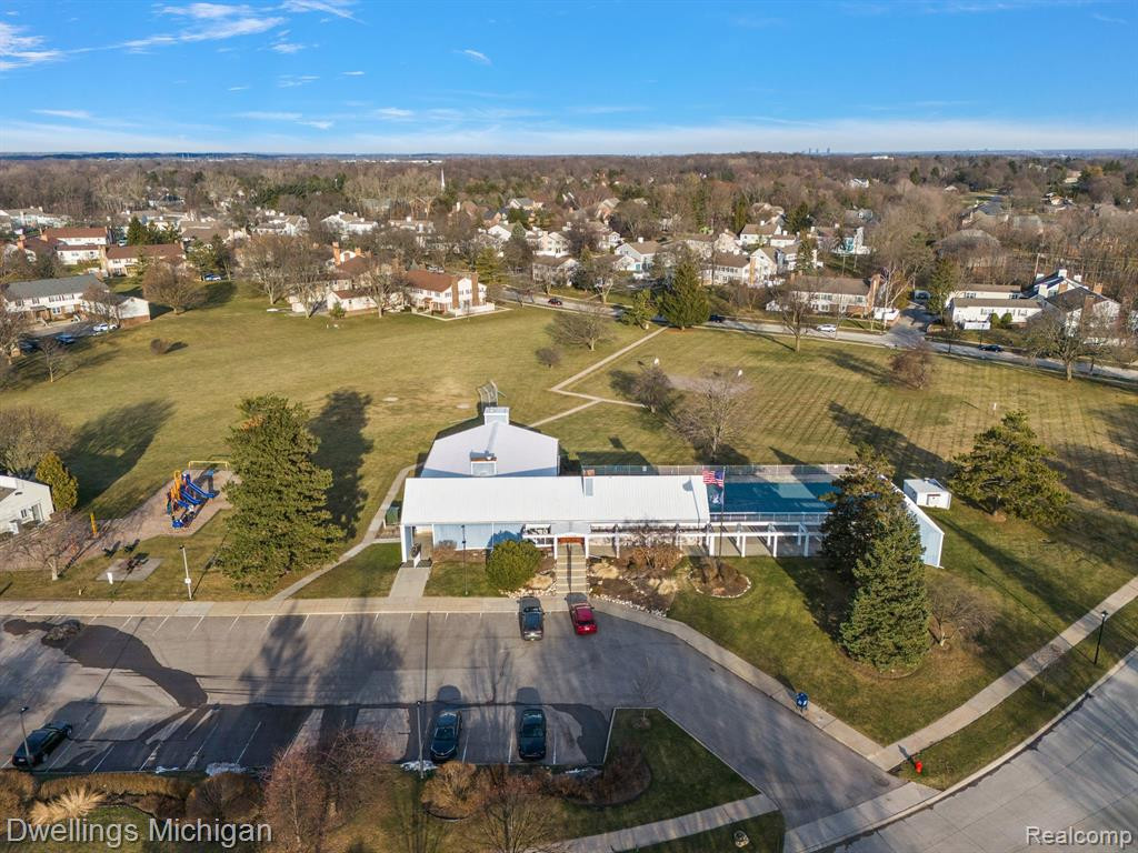 42194 ROSCOMMON Street, Northville, MI 48167 — Photo 53