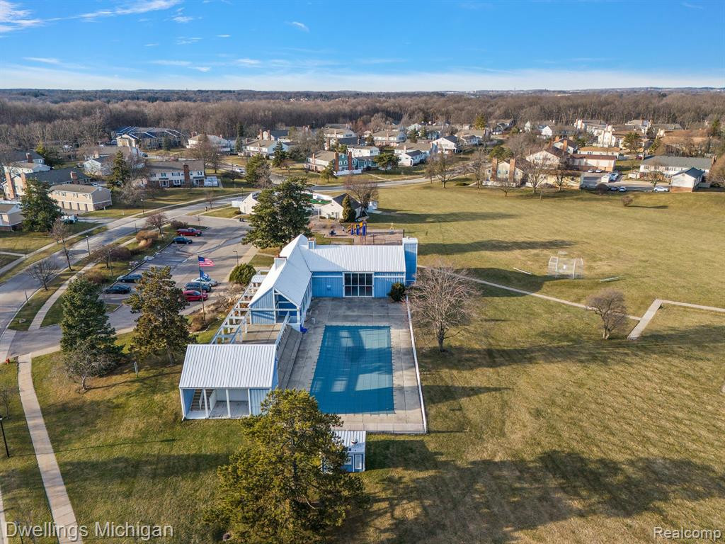 42194 ROSCOMMON Street, Northville, MI 48167 — Photo 55