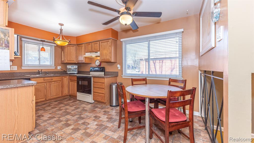 40764 CRABTREE Lane, Plymouth, MI 48170 — Photo 15