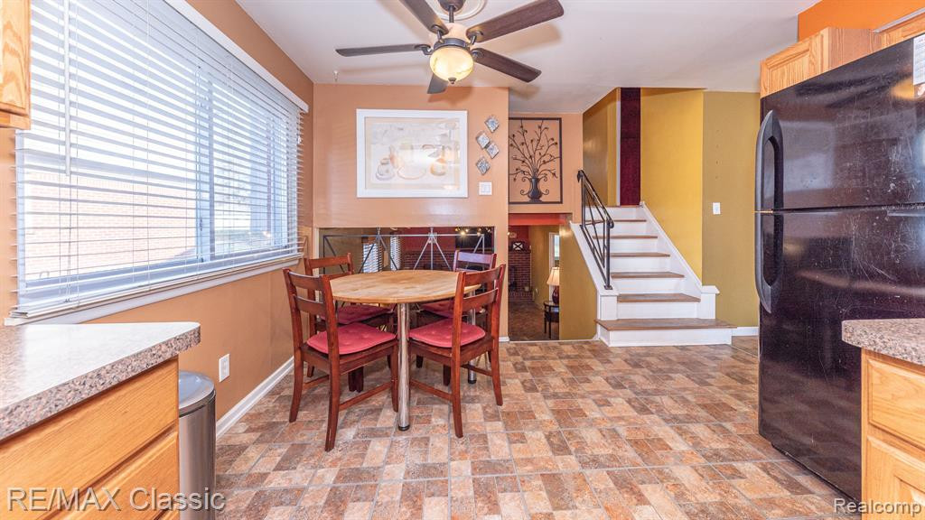 40764 CRABTREE Lane, Plymouth, MI 48170 — Photo 16