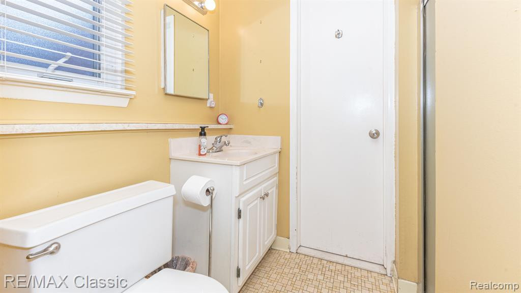 40764 CRABTREE Lane, Plymouth, MI 48170 — Photo 35