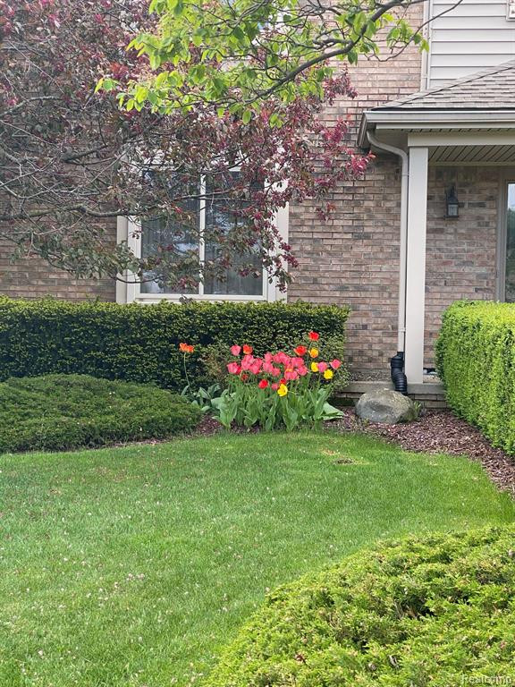 45937 DUKE Drive, Chesterfield, MI — Photo 4