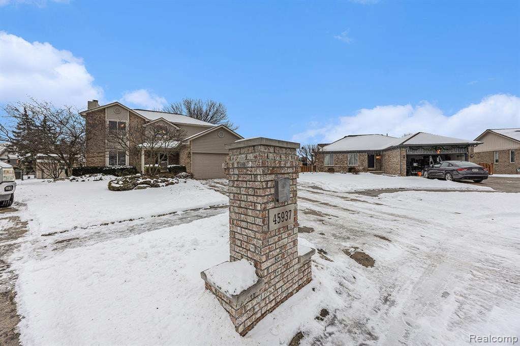 45937 DUKE Drive, Chesterfield, MI — Photo 9