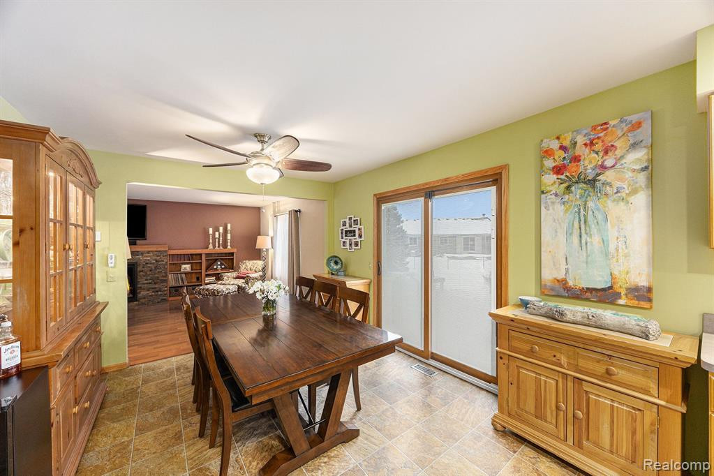 45937 DUKE Drive, Chesterfield, MI — Photo 16
