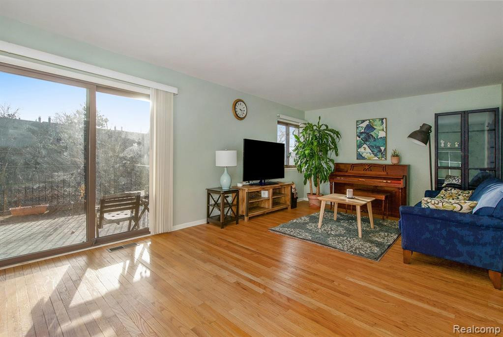 2606 Traver Boulevard, Ann Arbor, MI 48105 — Photo 6