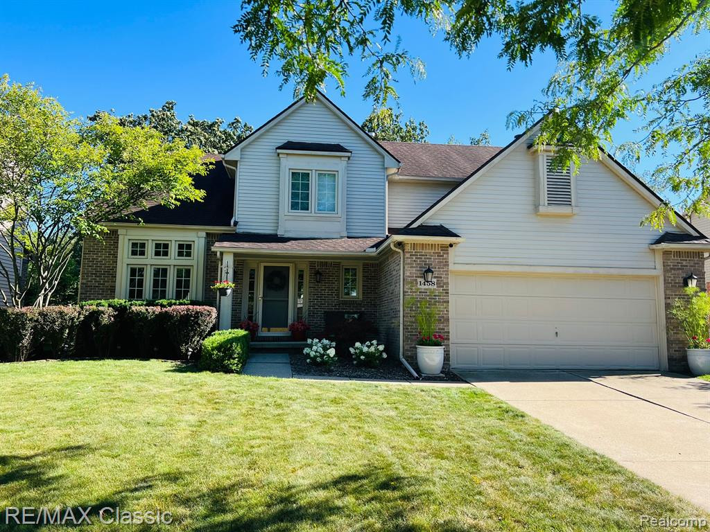 1458 S HIDDEN CREEK Drive, Saline, MI 48176 — Photo 52