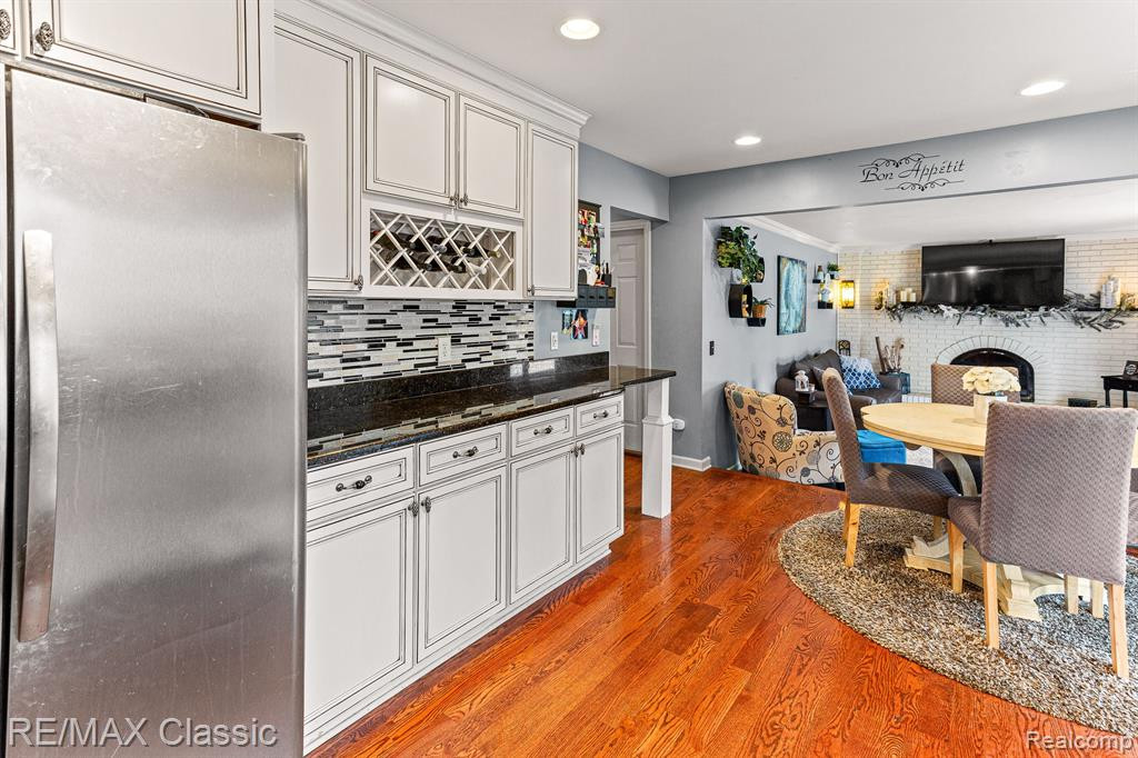 44296 Village, Canton, MI 48187 — Photo 10
