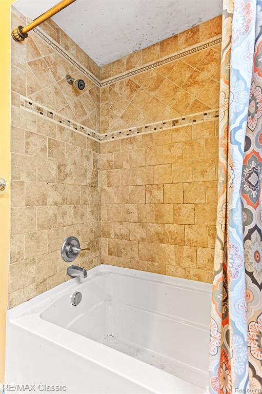 44296 Village, Canton, MI 48187 — Photo 24