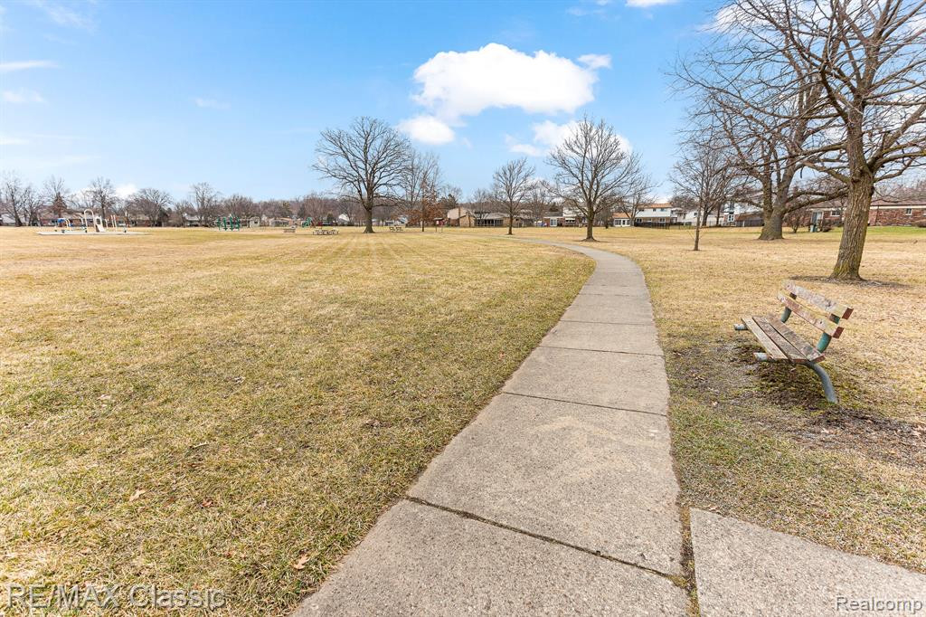 44296 Village, Canton, MI 48187 — Photo 35