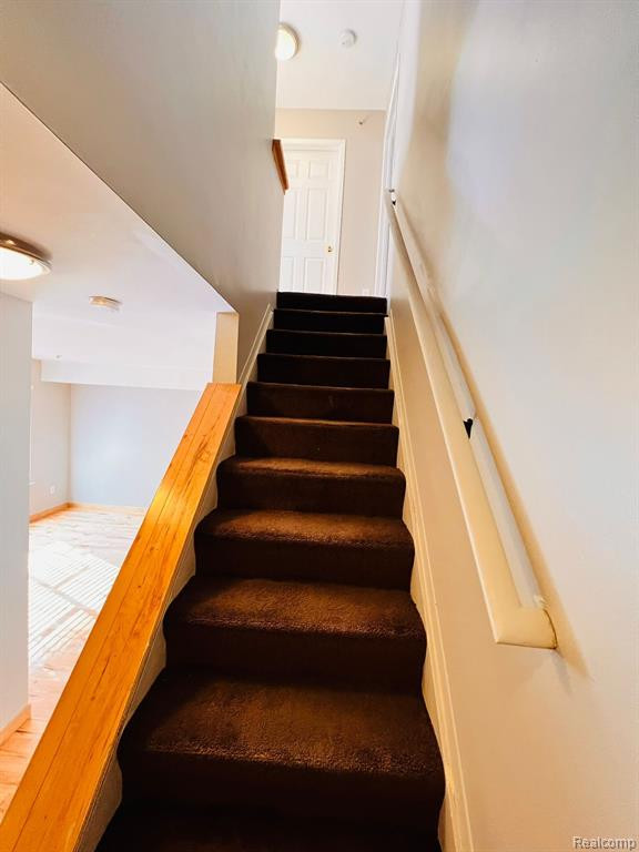 22236 CAPE COD Way, Farmington Hills, MI 48336 — Photo 15