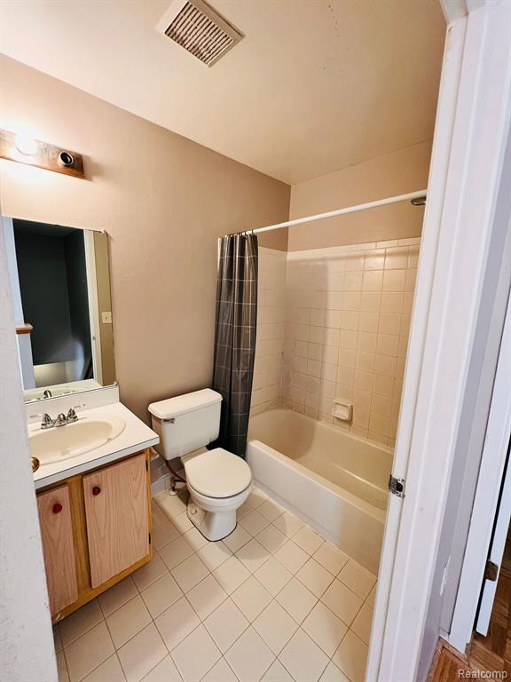 22236 CAPE COD Way, Farmington Hills, MI 48336 — Photo 26
