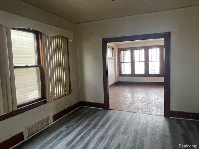 7401 MARCUS Street, Detroit, MI 48213 — Photo 8