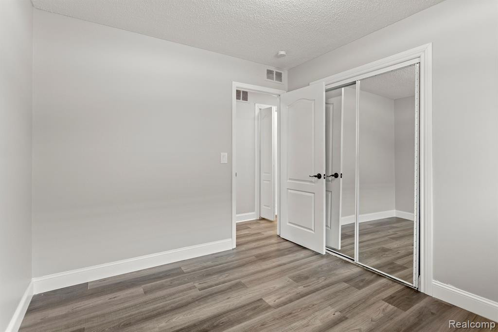 4103 DETROIT Street, Dearborn Heights, MI 48125 — Photo 20