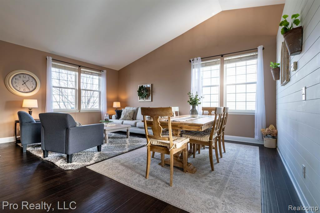 9980 W AVONDALE Circle, Ypsilanti, MI 48198 — Photo 6