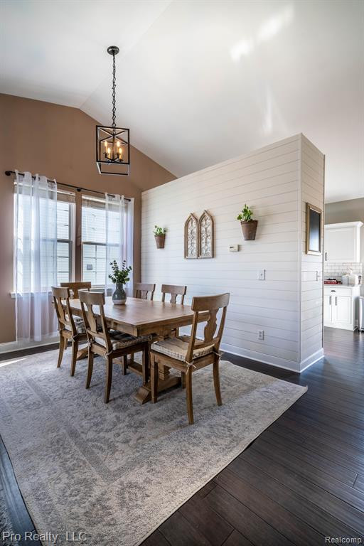 9980 W AVONDALE Circle, Ypsilanti, MI 48198 — Photo 9