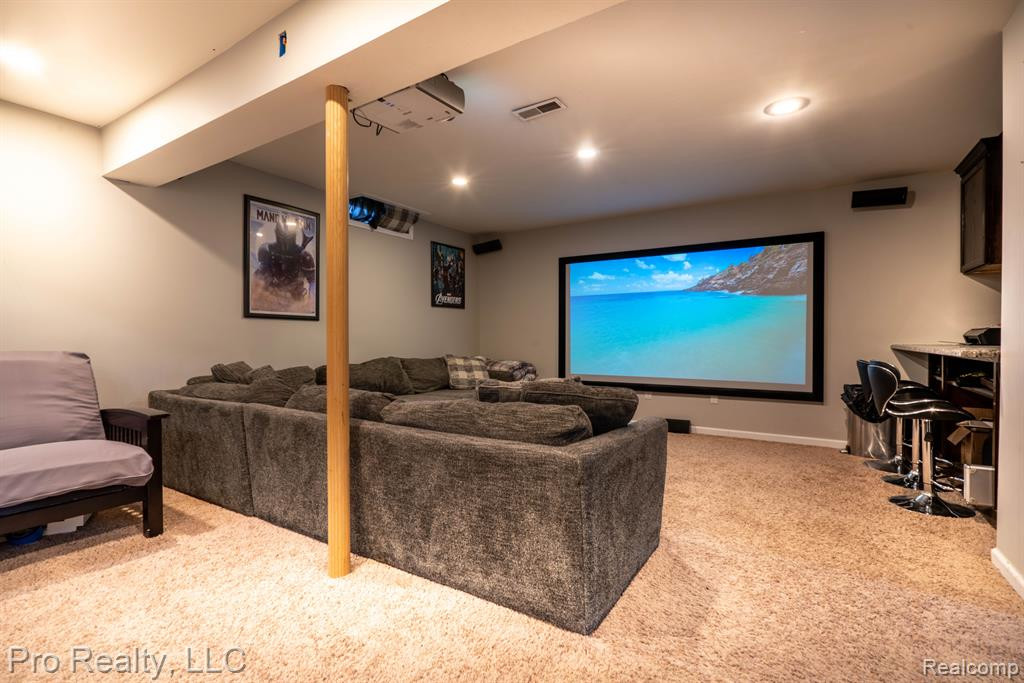 9980 W AVONDALE Circle, Ypsilanti, MI 48198 — Photo 18