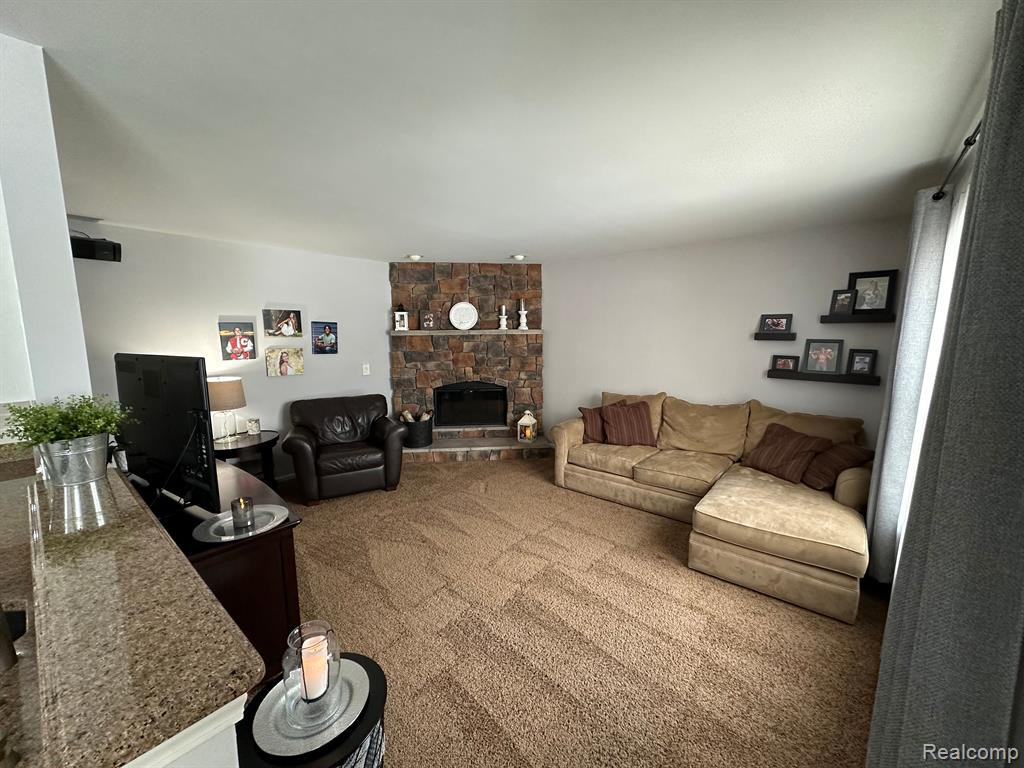 46694 Crosswick, Canton, MI 48187 — Photo 16