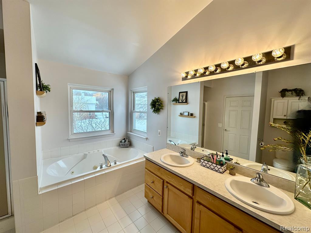 46694 Crosswick, Canton, MI 48187 — Photo 23