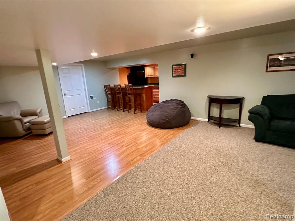 46694 Crosswick, Canton, MI 48187 — Photo 36