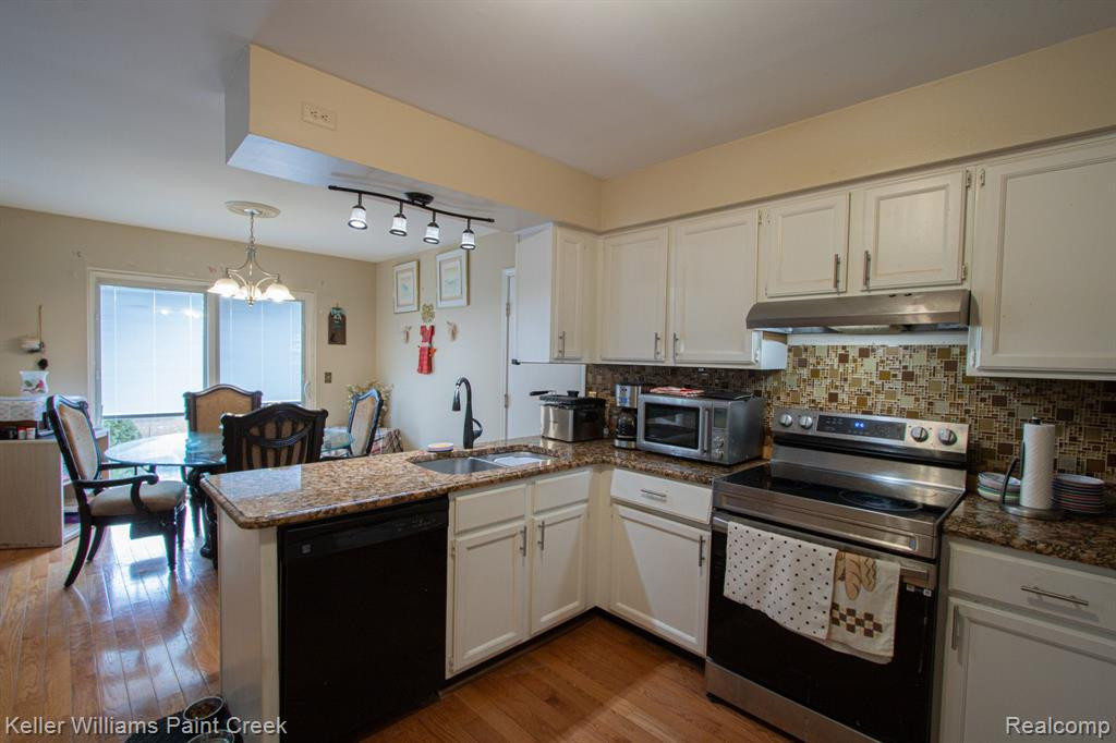 45292 Universal Court, Shelby Twp, MI 48317 — Photo 11