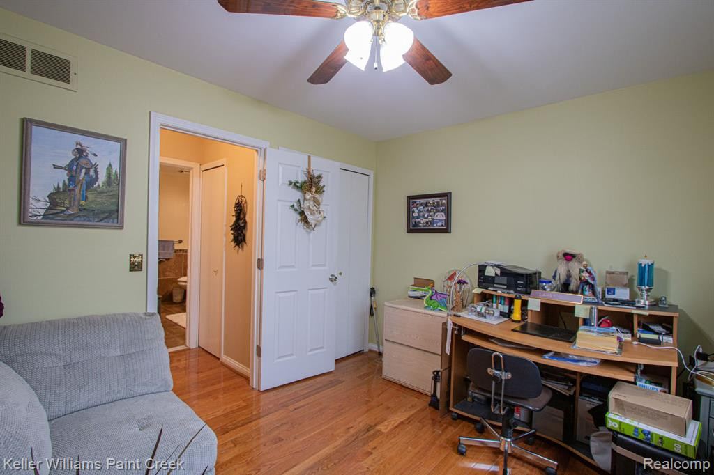 45292 Universal Court, Shelby Twp, MI 48317 — Photo 20