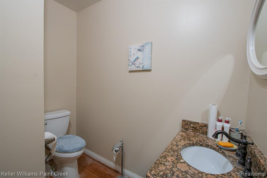 45292 Universal Court, Shelby Twp, MI 48317 — Photo 26