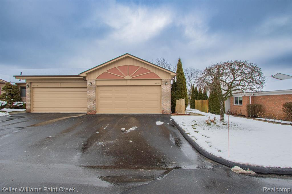 45292 Universal Court, Shelby Twp, MI 48317 — Photo 32