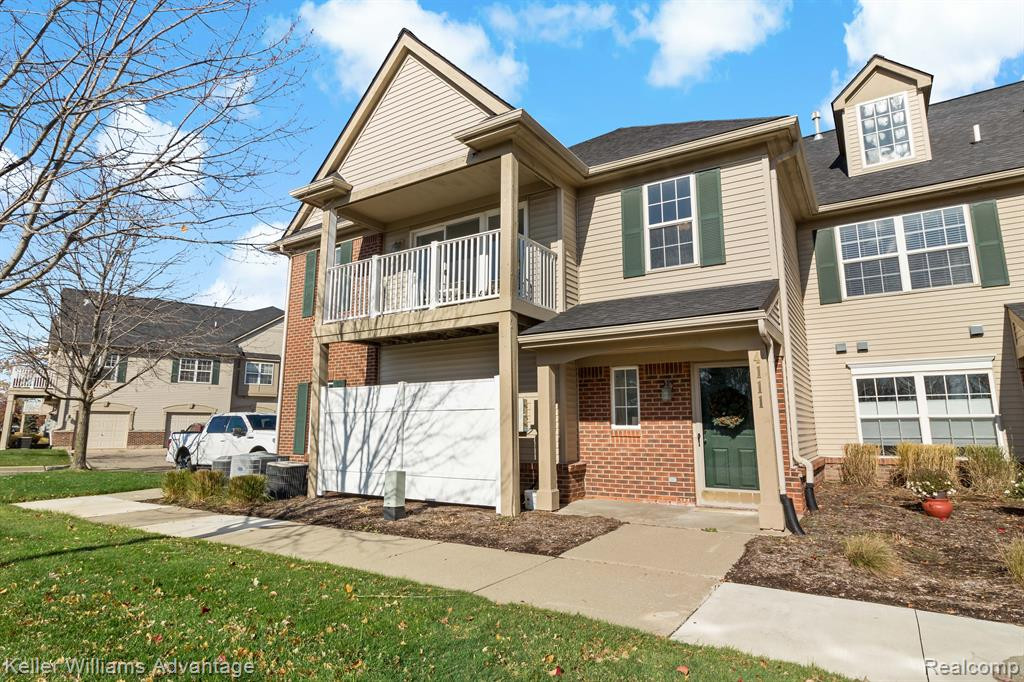 4111 KIRKWAY, Howell, MI 48843 — front exterior