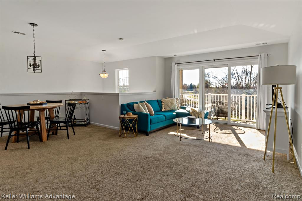 4111 KIRKWAY, Howell, MI 48843 — Photo 2