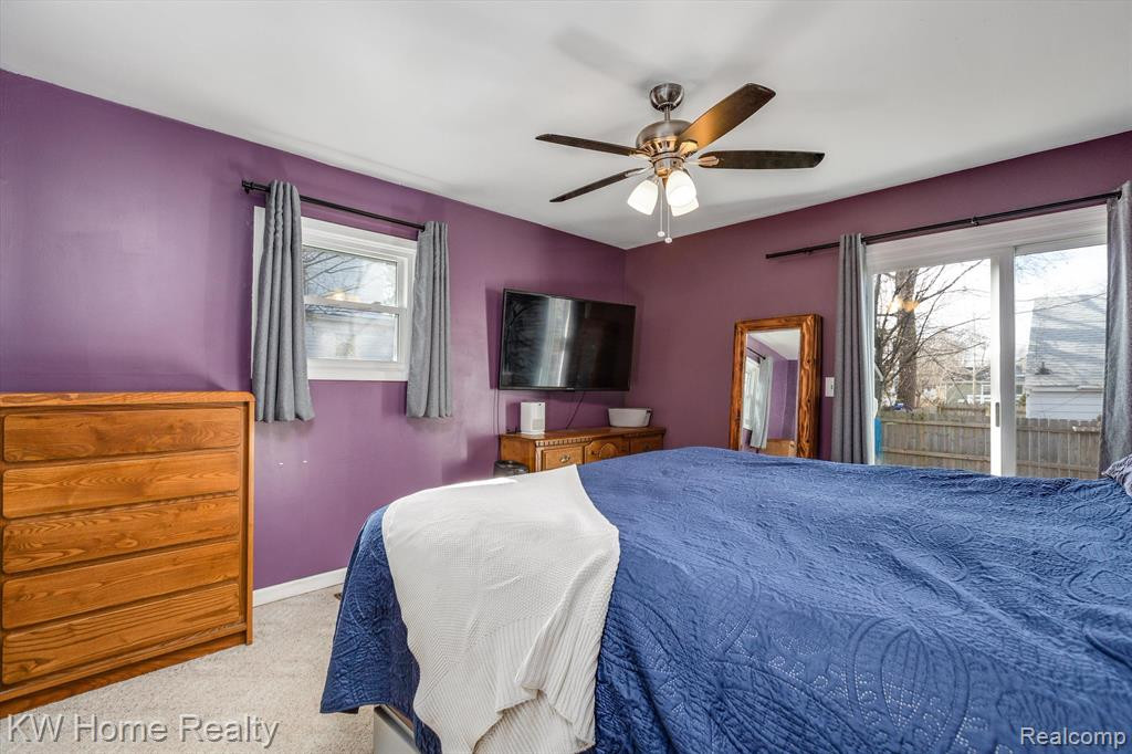 833 N MADISON Street, Lapeer, MI 48446 — Photo 21