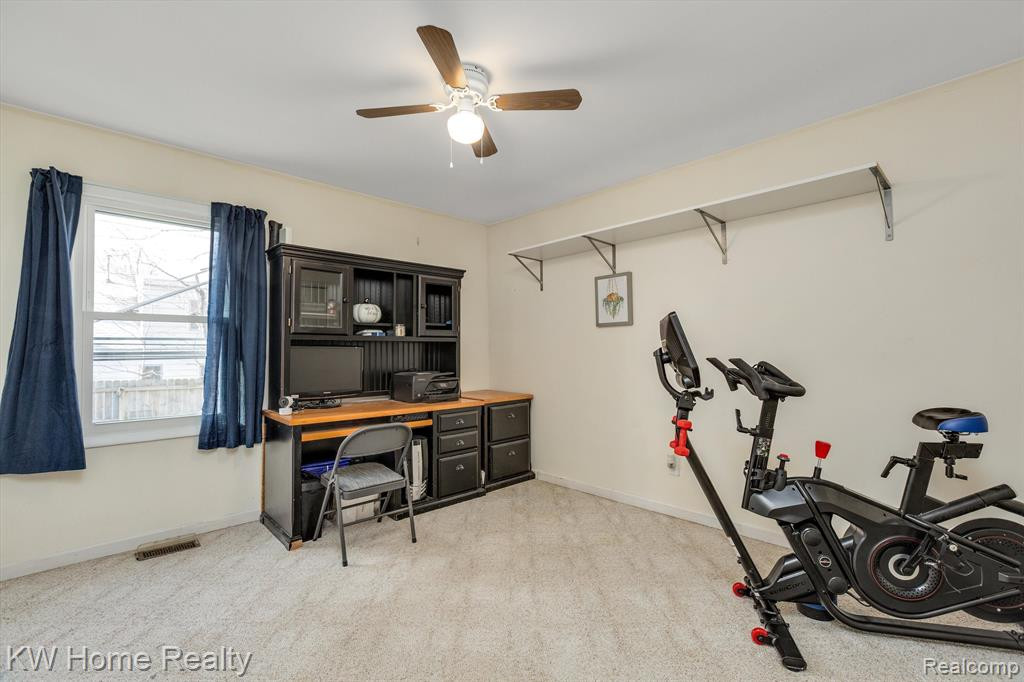 833 N MADISON Street, Lapeer, MI 48446 — Photo 24