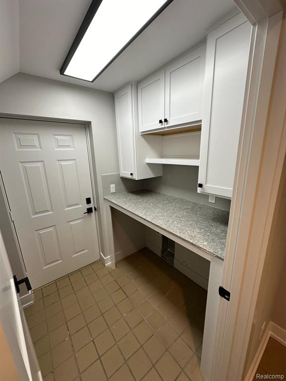 204 MAPLEWOOD, 4, South Lyon, MI 48178 — Photo 21