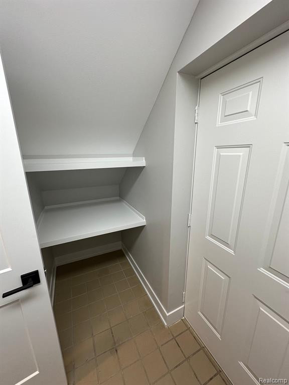 204 MAPLEWOOD, 4, South Lyon, MI 48178 — Photo 23