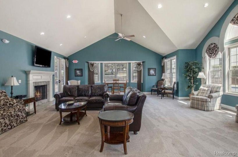 204 MAPLEWOOD, 4, South Lyon, MI 48178 — Photo 32