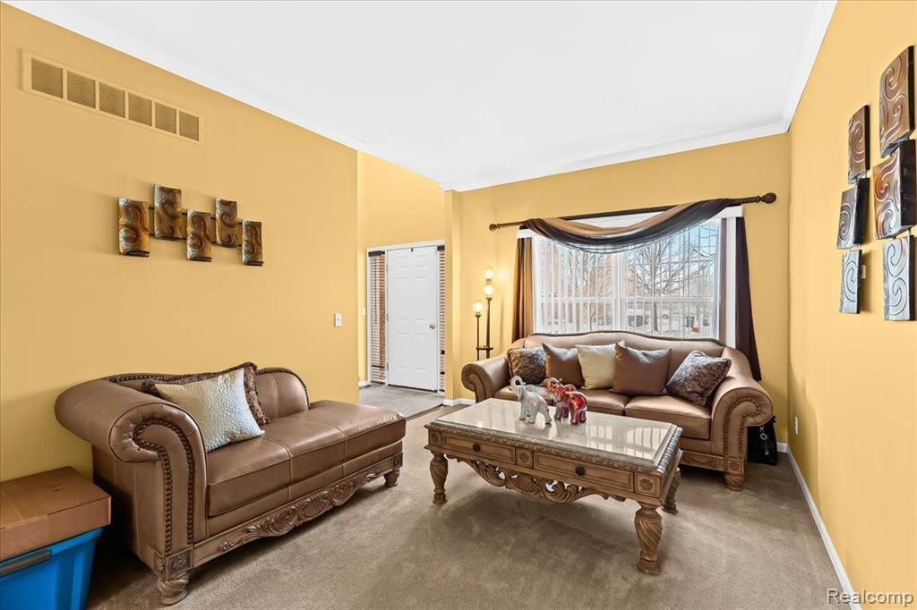6084 CHESHIRE PARK Drive, Clarkston, MI — Photo 11