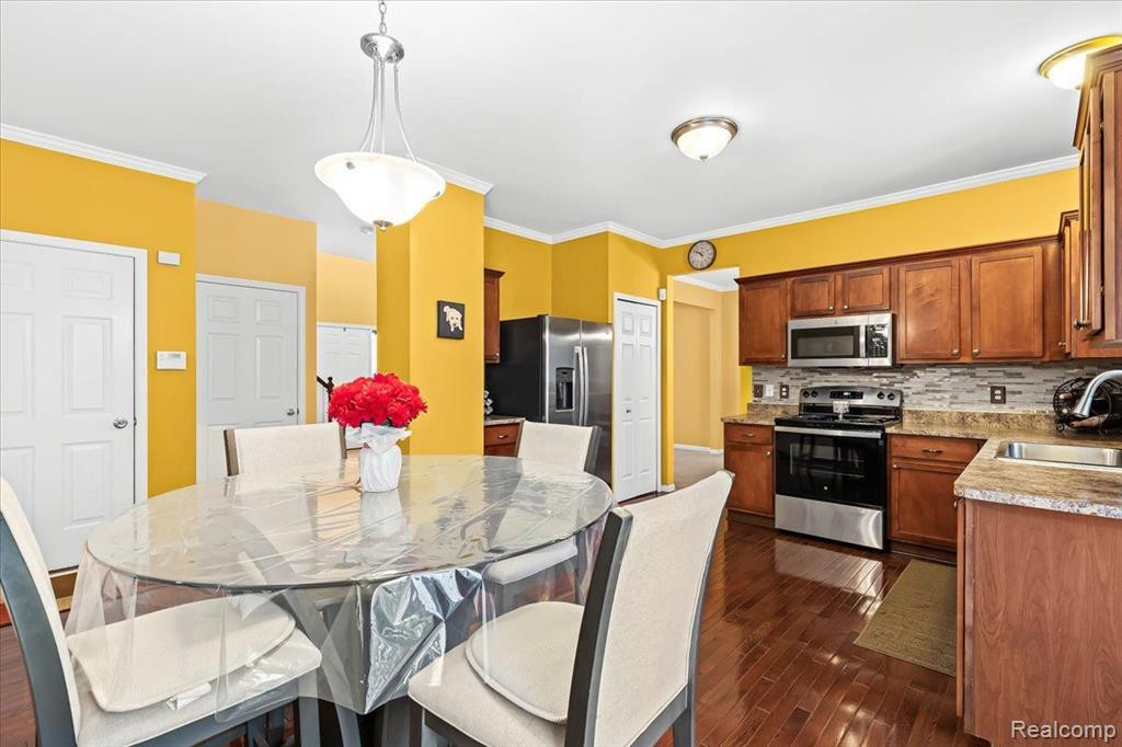 6084 CHESHIRE PARK Drive, Clarkston, MI — Photo 16