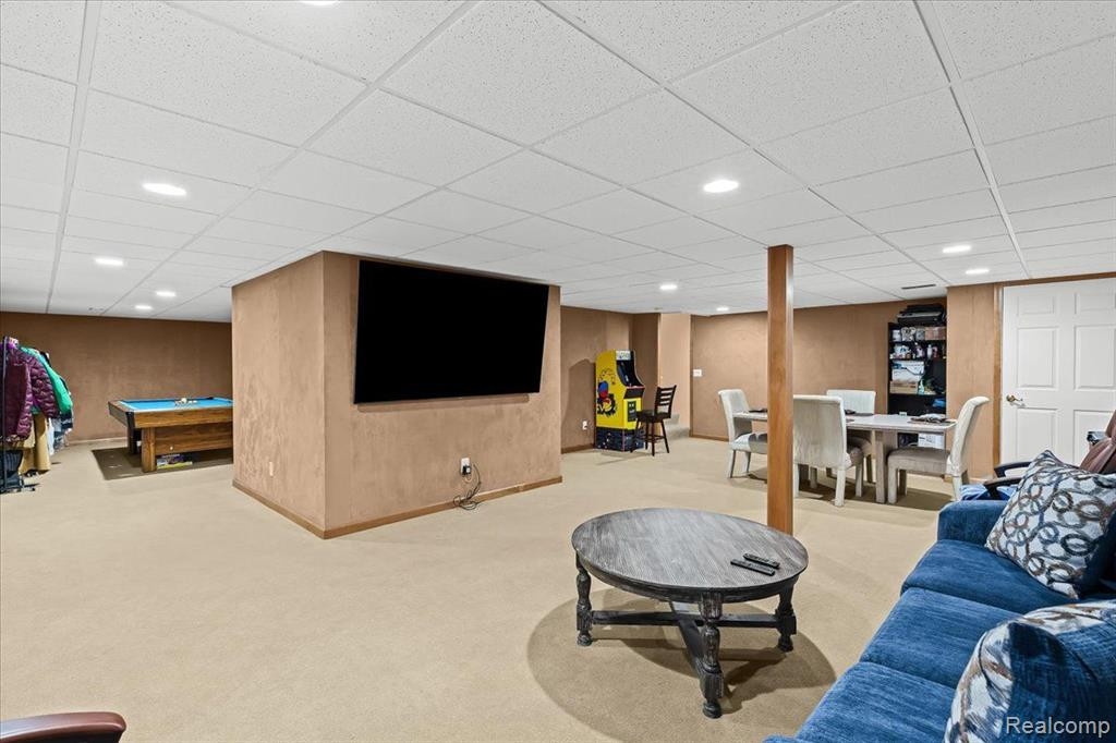 6084 CHESHIRE PARK Drive, Clarkston, MI — Photo 32