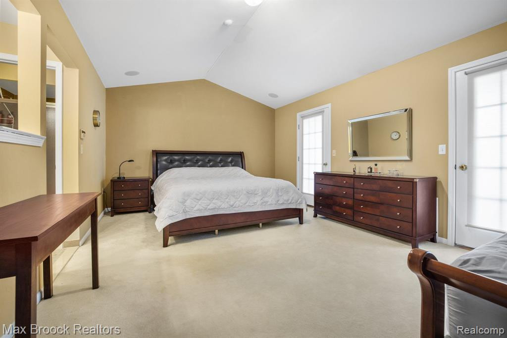 3963 RAVENSFIELD Drive, Canton, MI 48188 — Photo 20