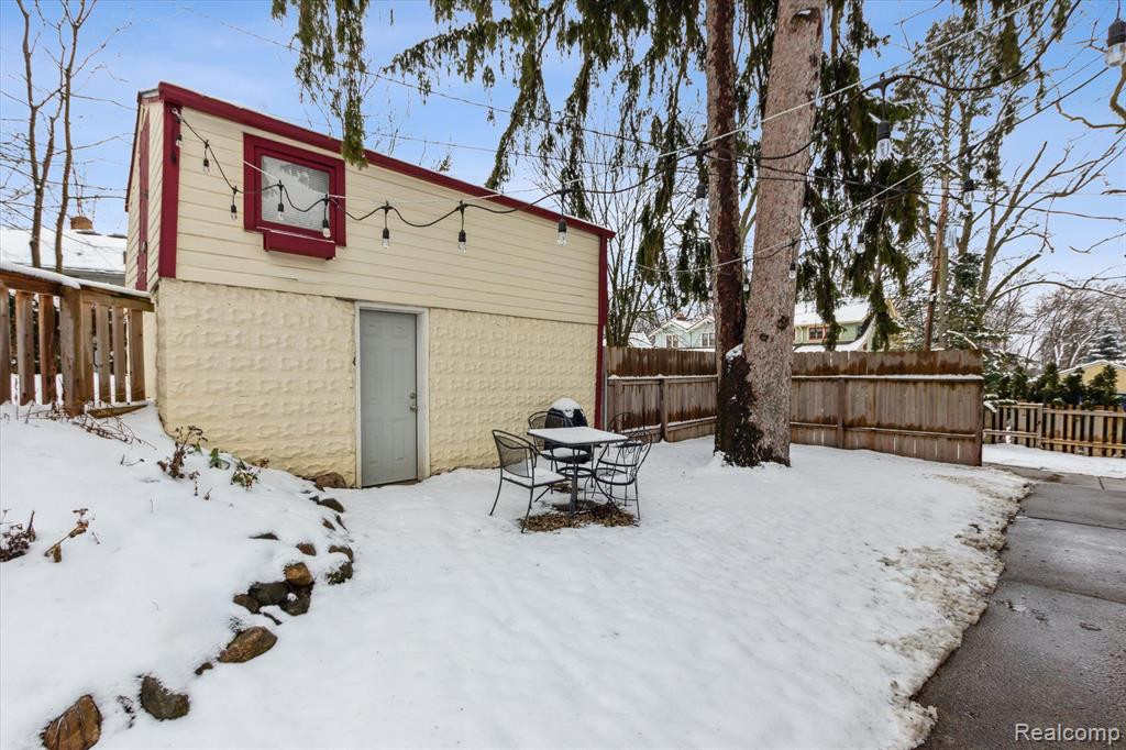 1804 JACKSON Avenue, Ann Arbor, MI 48103 — Photo 48