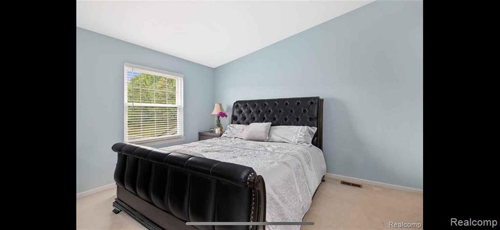 29360 BREEZEWOOD, Farmington Hills, MI 48331 — Photo 15