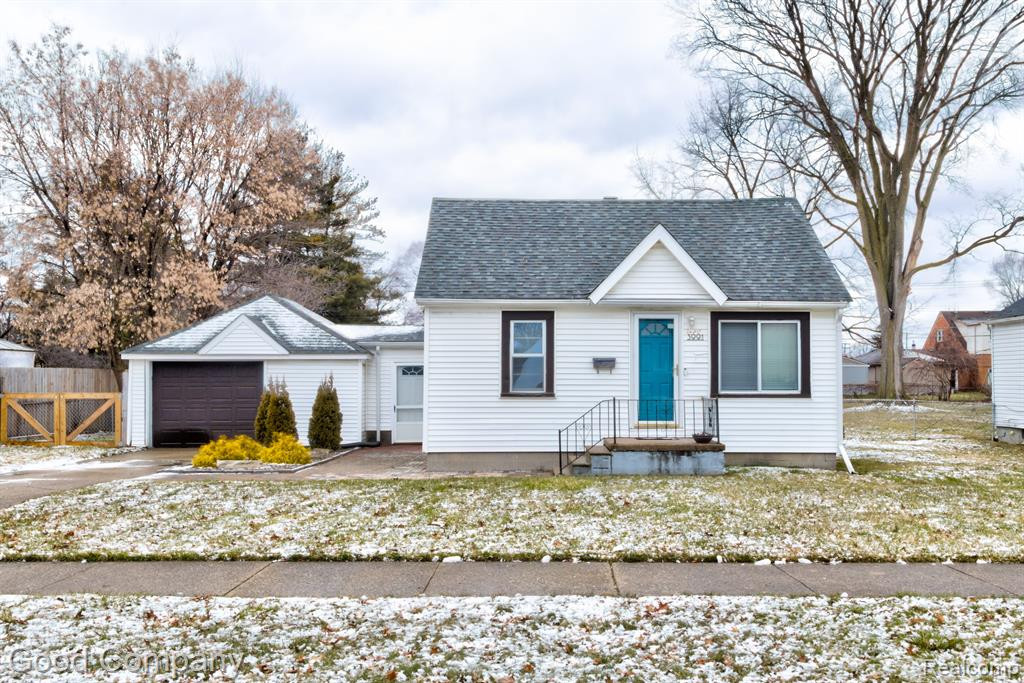 3991 STOLZENFELD Avenue, Warren, MI 48091 — front exterior