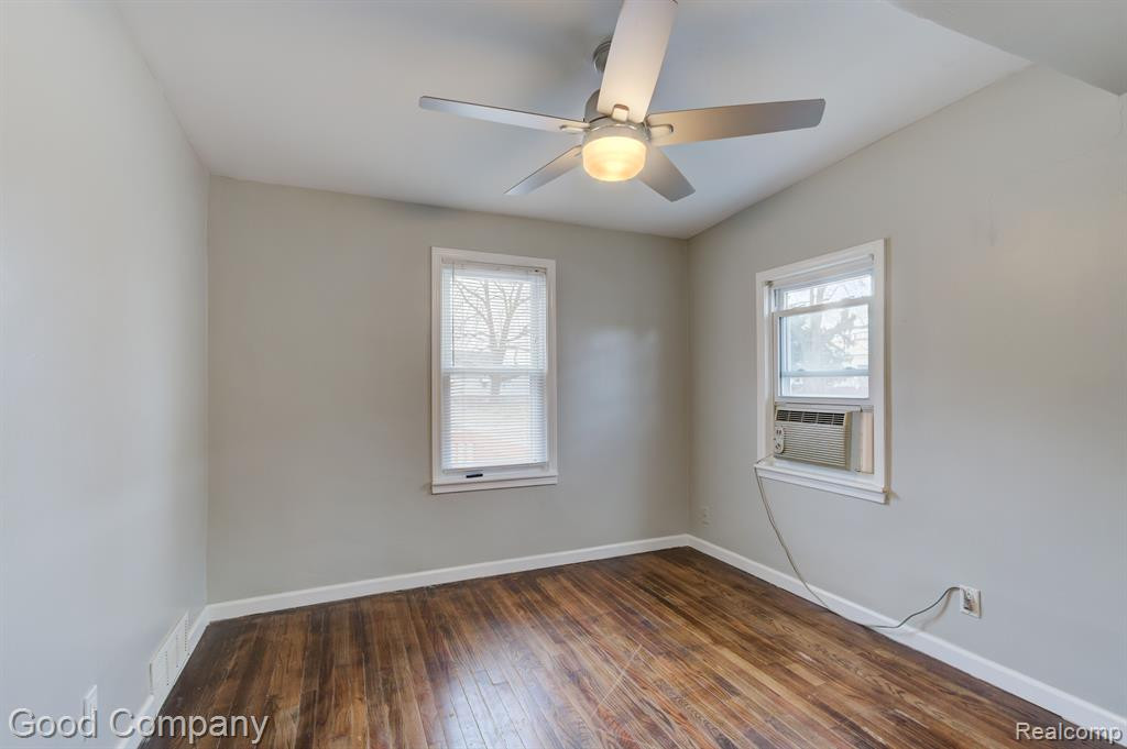 3991 STOLZENFELD Avenue, Warren, MI 48091 — Photo 14